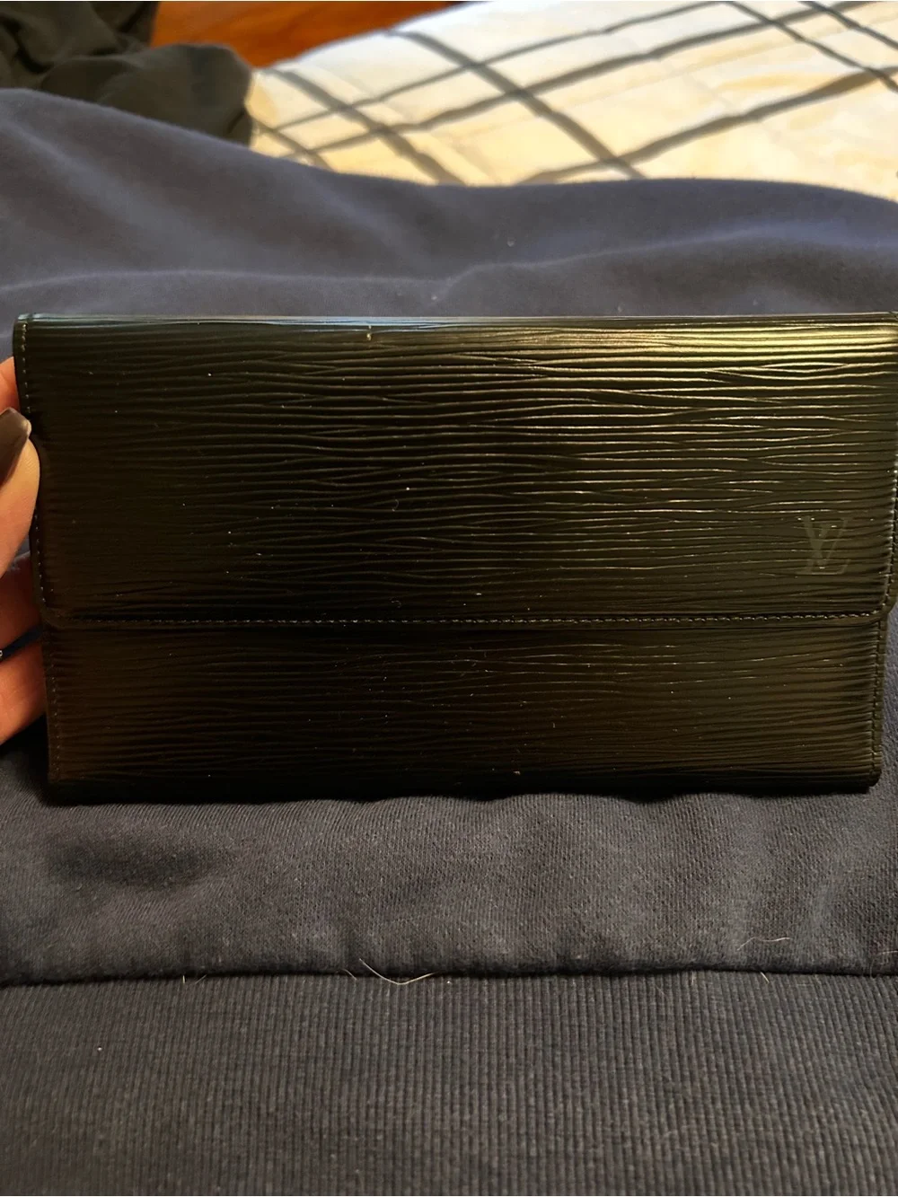 Louis Vuitton Black Epi Noir International leather wallet